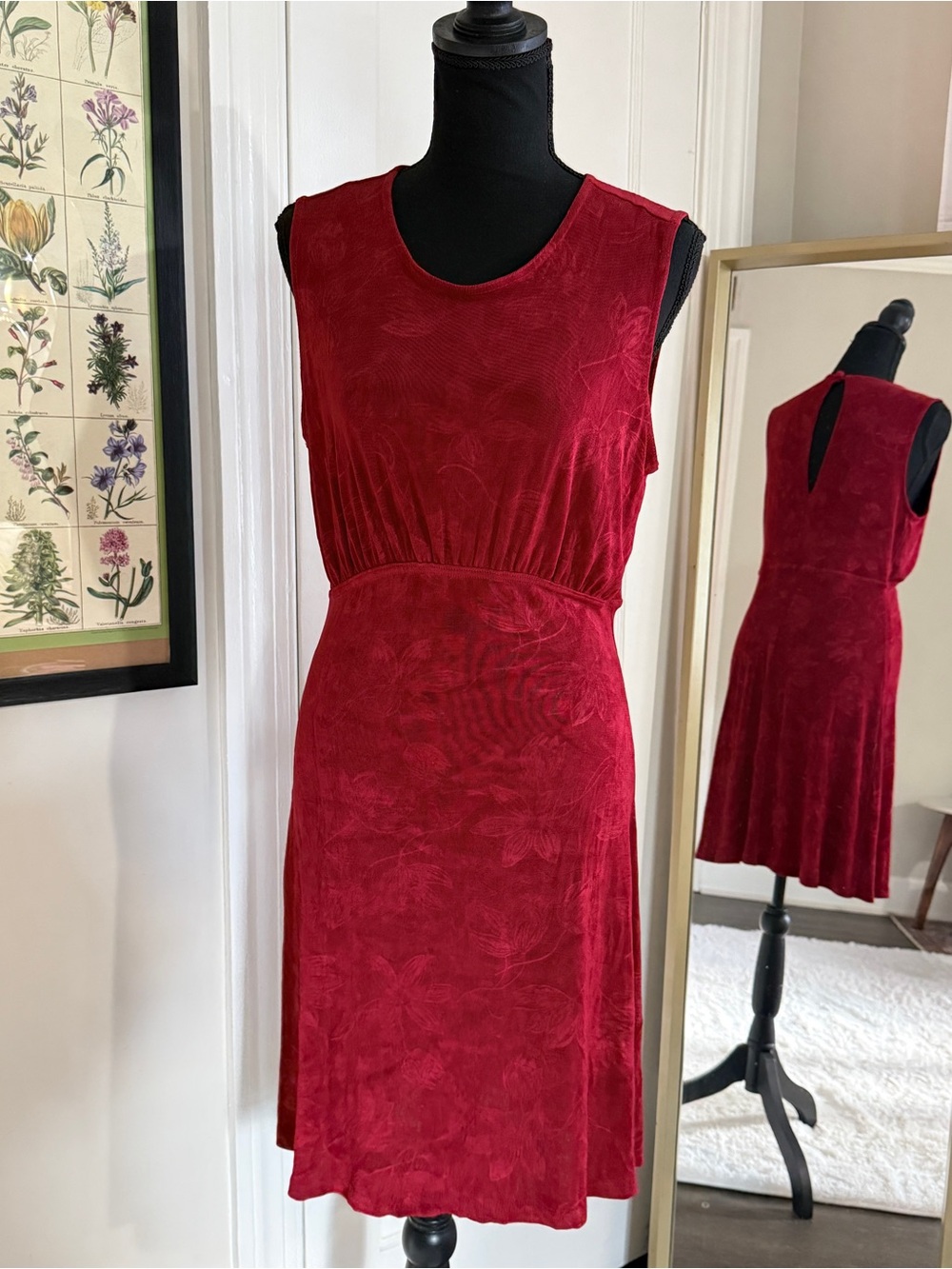 90s Vintage Floral Embossed Mini-Dress